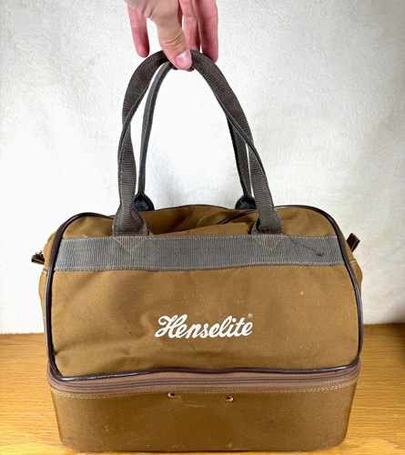 Henselite lawn bowls carry - bowls, bag